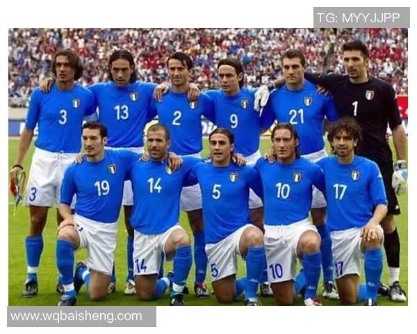 西班牙国家队在世界杯中的团队协作表现分析与点评 西班牙国家队在世界杯中的团队协作表现分析与点评