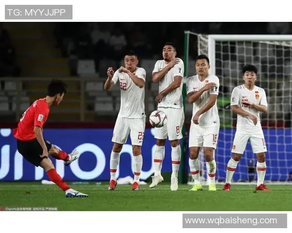 赛后复盘:北京篮球队与广州篮球队的战术配合与表现分析 赛后复盘:北京篮球队与广州篮球队的战术配合与表现分析