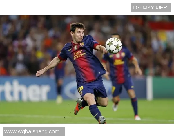 足球明星精彩弧线瞬间集锦高清图片展示与分析 足球明星精彩弧线瞬间集锦高清图片展示与分析