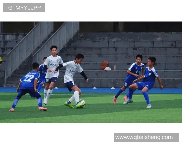 联赛点评：重庆足球队的技术表现